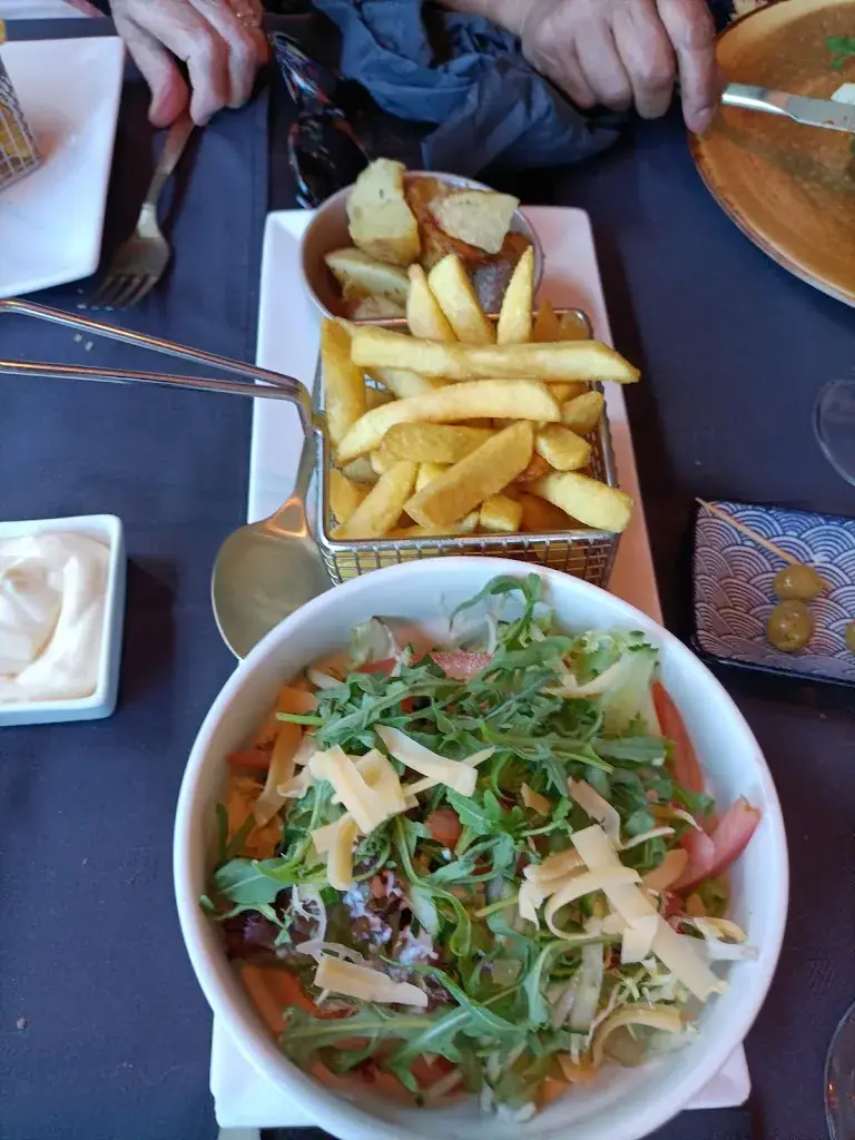 Helga Abdulhak_Bistro Routje_Lelystad_review