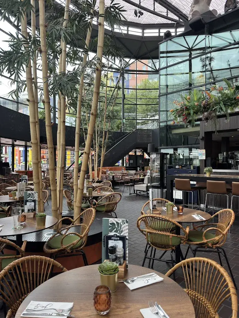 JinSo Lounge Bar & Restaurant_Amsterdam_slider_image_3