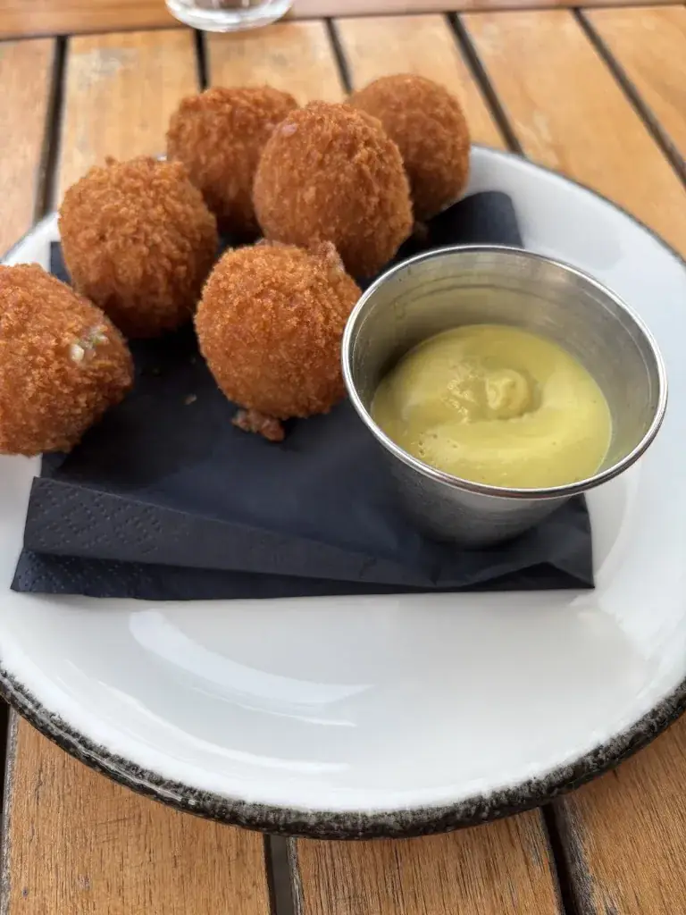 Vize Lord Schnitzel_Miss Scarlett_Amsterdam_review