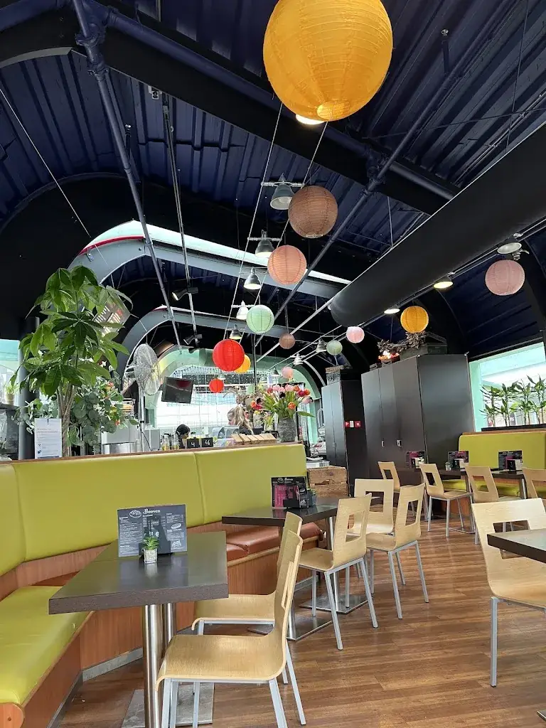 Alexandra Michou_Booven_Amsterdam_Bewertung