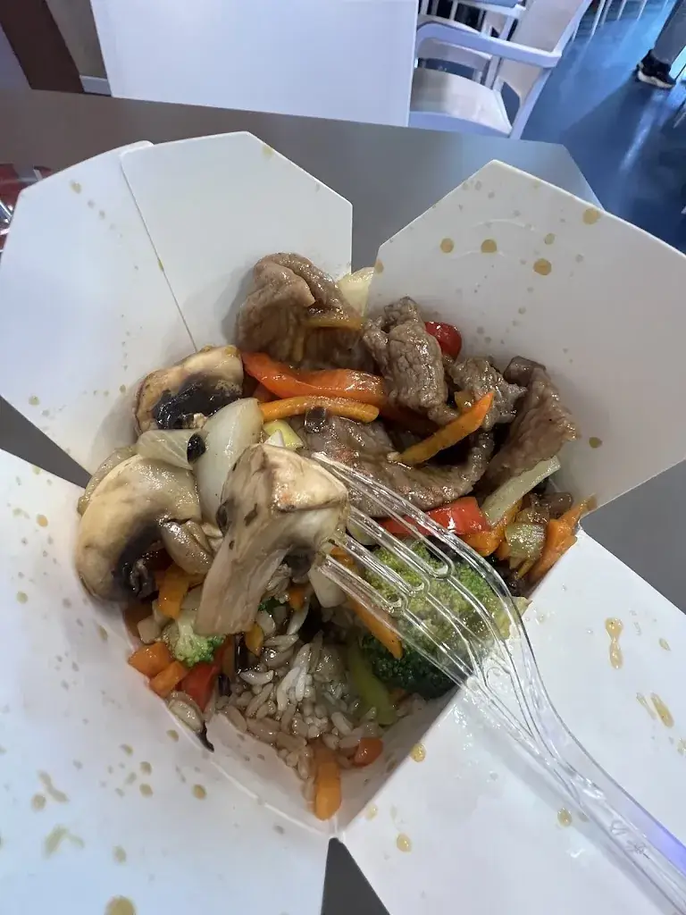 Zack Tu Nan_Asian Kitchen_Amsterdam-Zuidoost_review