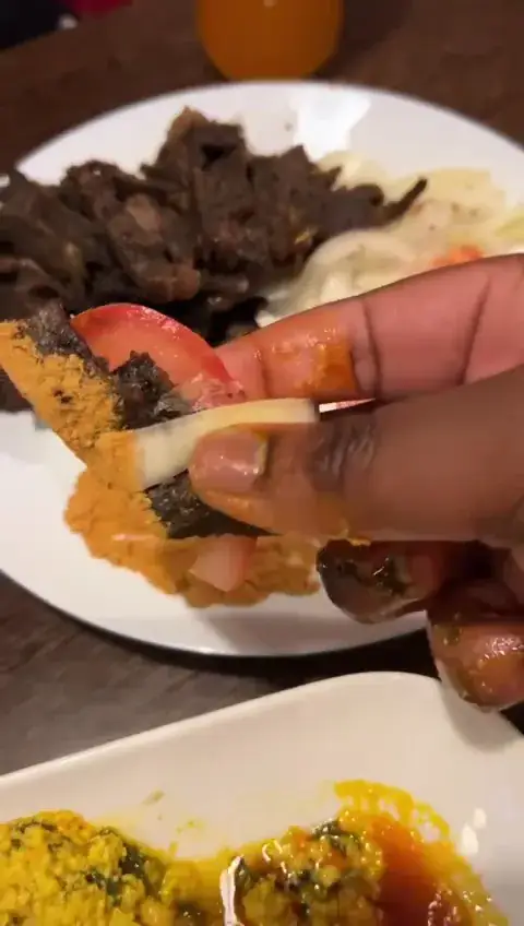 Obalade Suya Restaurant_Amsterdam_slider_image_2