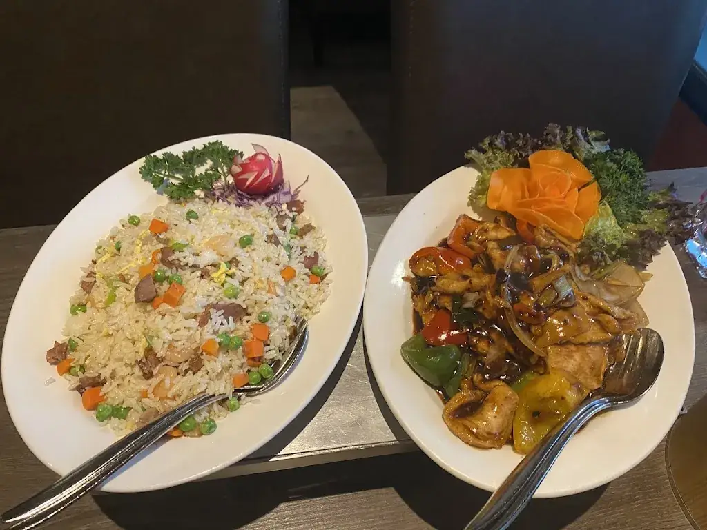 Berny Hernandez_Lucky Garden_Amsterdam_review