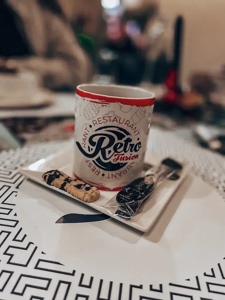 Patrycja_Retro Fusion - Pools restaurant_Lelystad_review