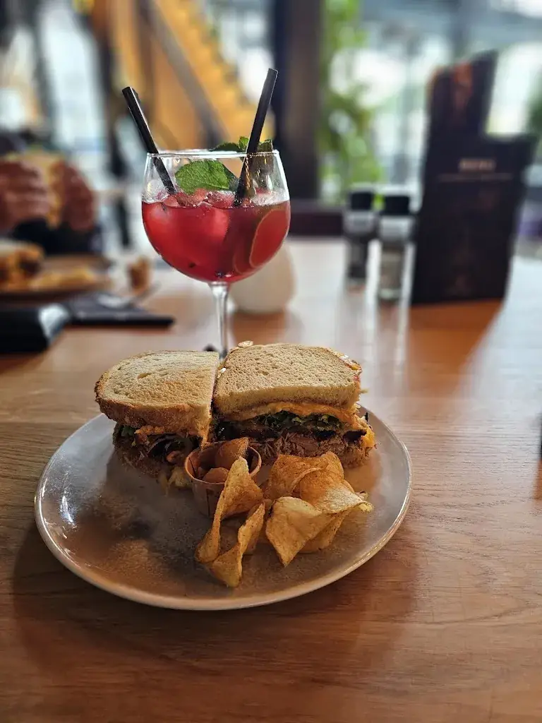 Menu_Grand Café Cascada_Amsterdam_image_4