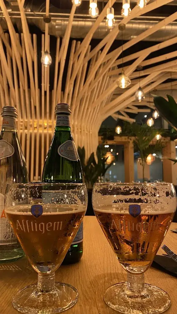 Unai Casado_Grand Café Cascada_Amsterdam_review