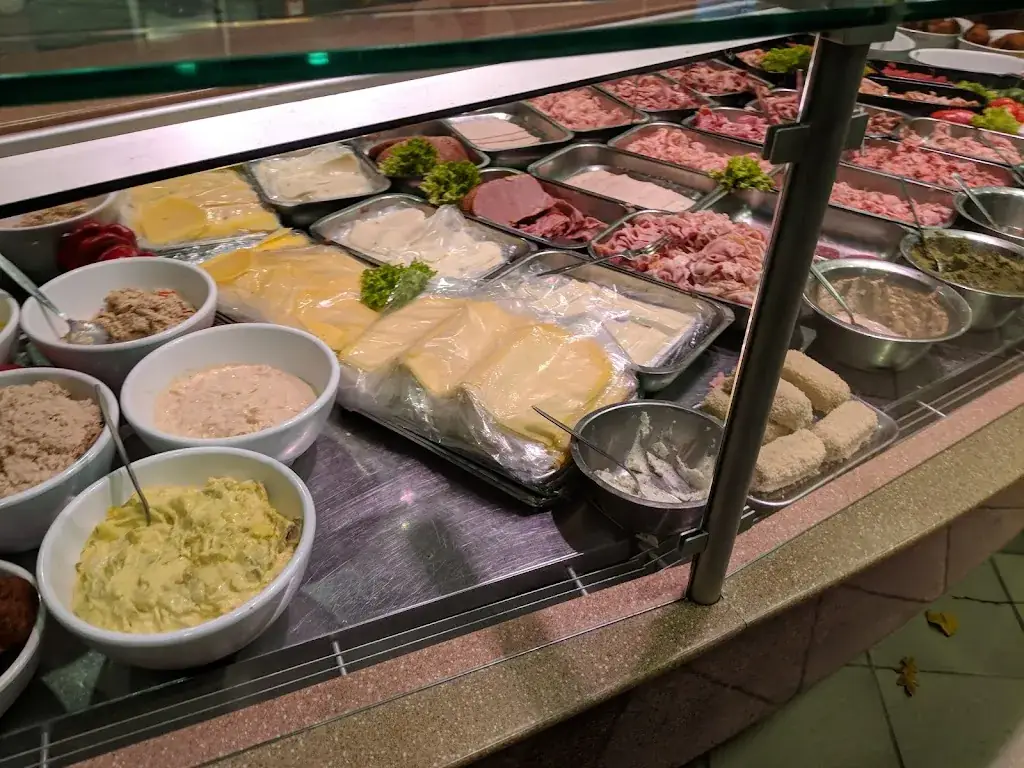 Ambachtelijke Slagerij & eetsalon Meester | Broodjes, BBQ, Lunch en meer_Amsterdam_slider_image_3