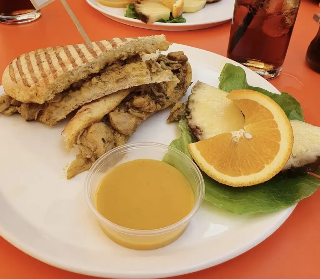 Menu_Eetcafé 100% Zuid-oost_Amsterdam-Zuidoost_image_8