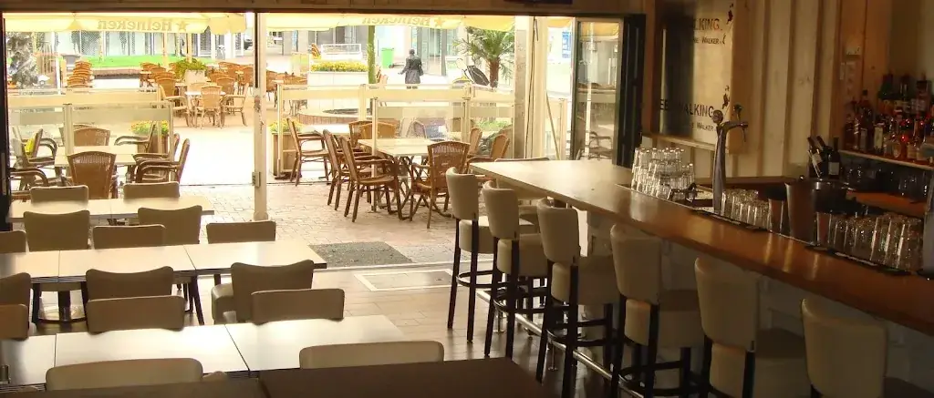 Eetcafé 100% Zuid-oost restaurante en Amsterdam-Zuidoost