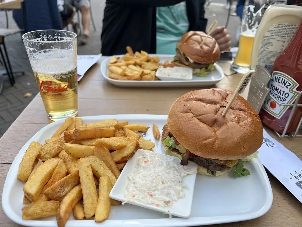 Menü_Burger Bitch_Amsterdam_Bild_5