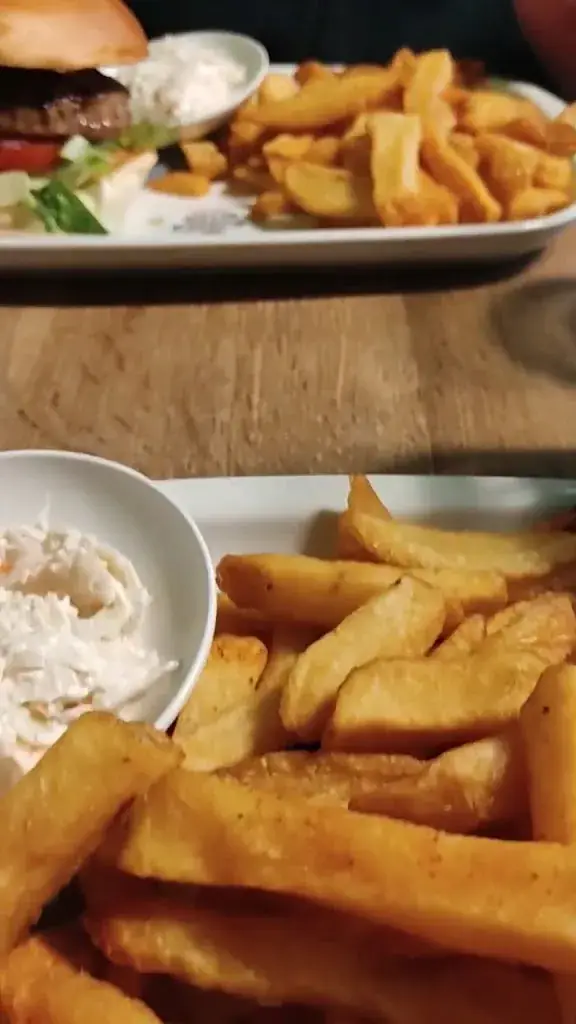 Burger Bitch_Amsterdam_slider_image_2