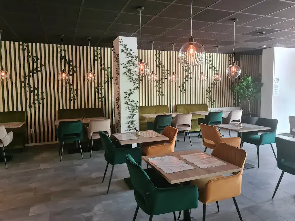 Fresh Leaves restaurant in Amsterdam