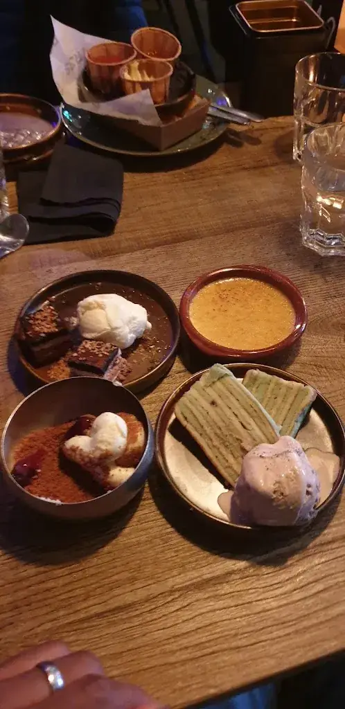 Gri Barry_Tres Tapasbar Lelystad_Lelystad_review