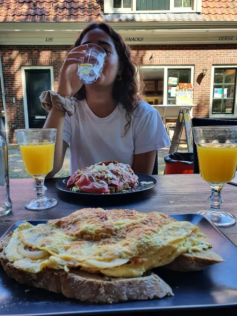 Ruud Kaitjily_Beemster Eetkamer_Middenbeemster_recensione