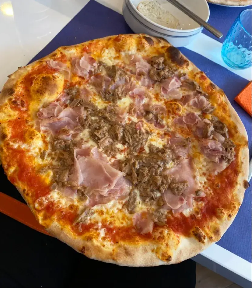 Christina Dem_Trattoria La Perla_Schagen_review