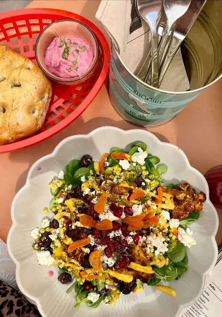 Joana Mendes_Lunchroom peper en goud_Schagen_review