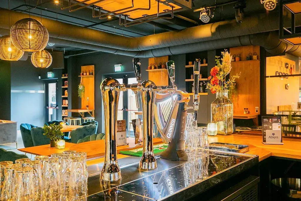 Grand-Café Restaurant De Ooievaar in Schagen restaurant in Schagen