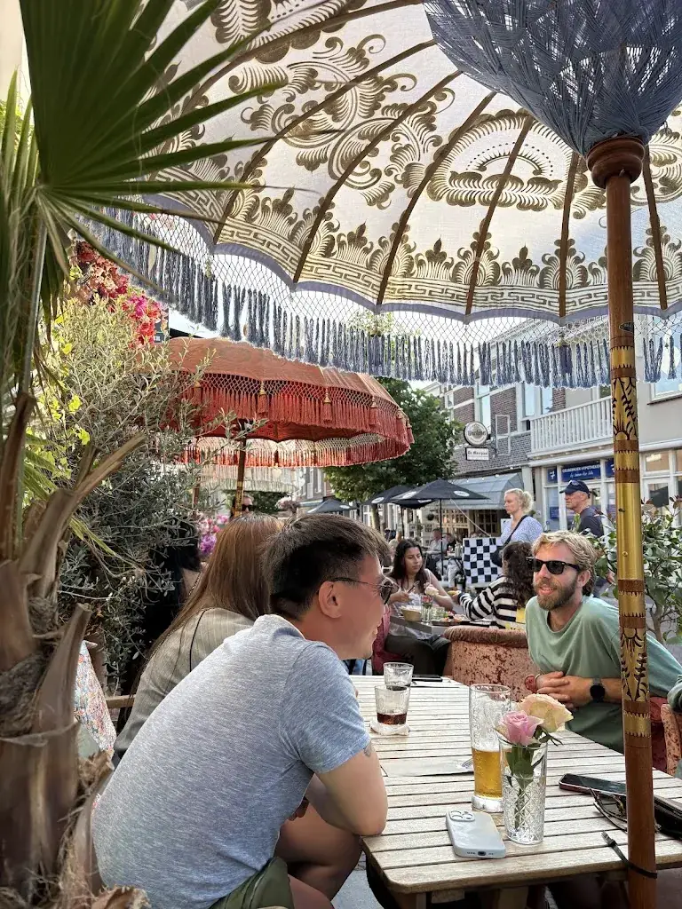 Marcelo Lavinas Werneck_Libanees Restaurant Noya_Zandvoort_review