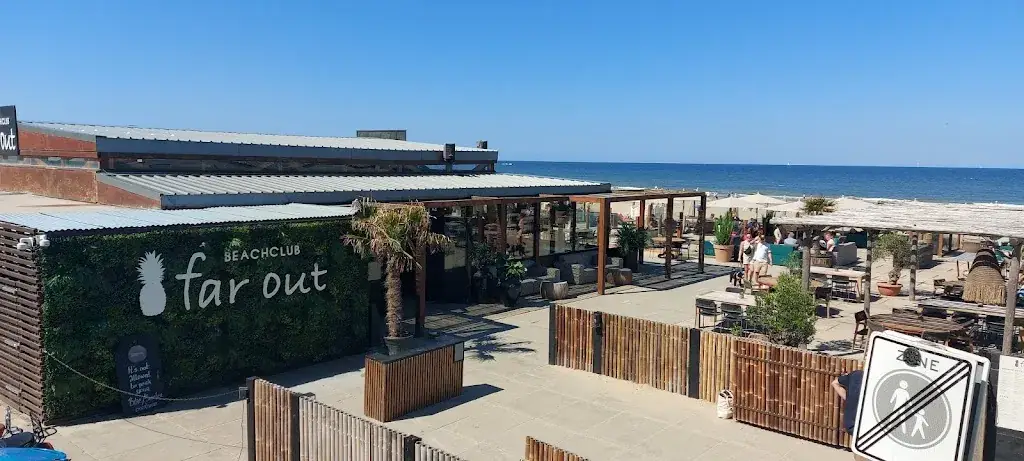 Melvin Trilsbeek_Beach Club Far Out_Zandvoort_review