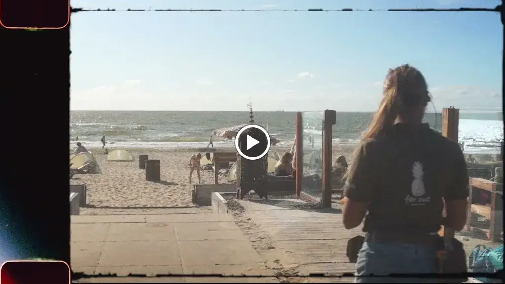 Beach Club Far Out_Zandvoort_slider_image_2