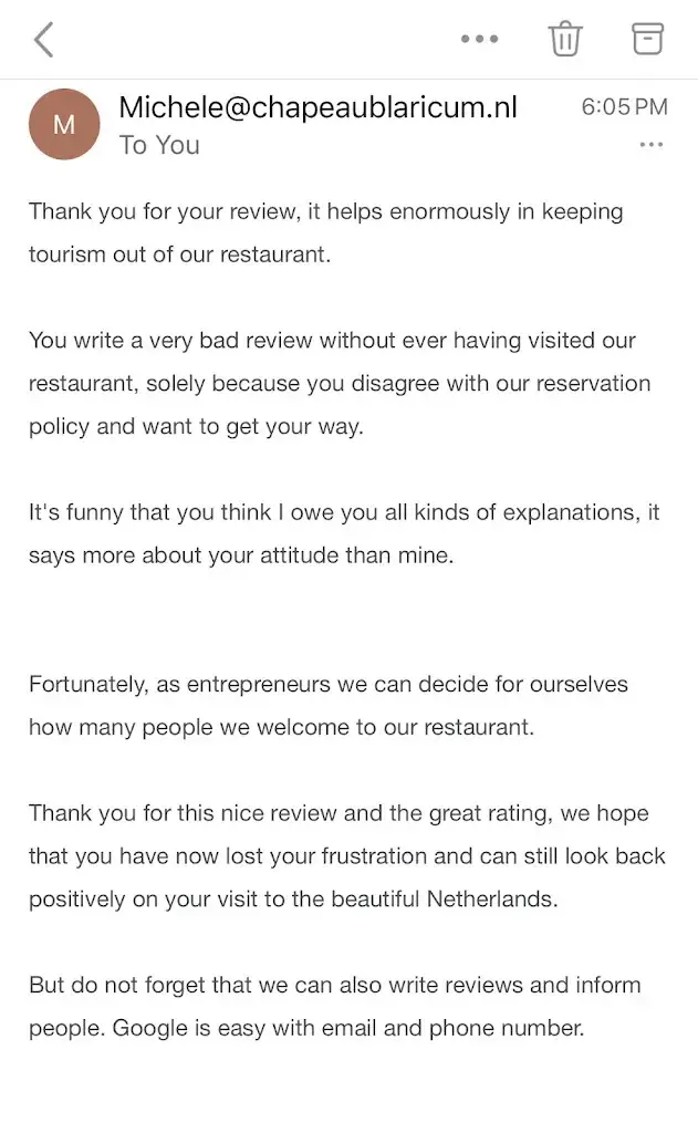 K “The Permanent Tourist” Wa_Bistrôt Chapeau_Blaricum_review