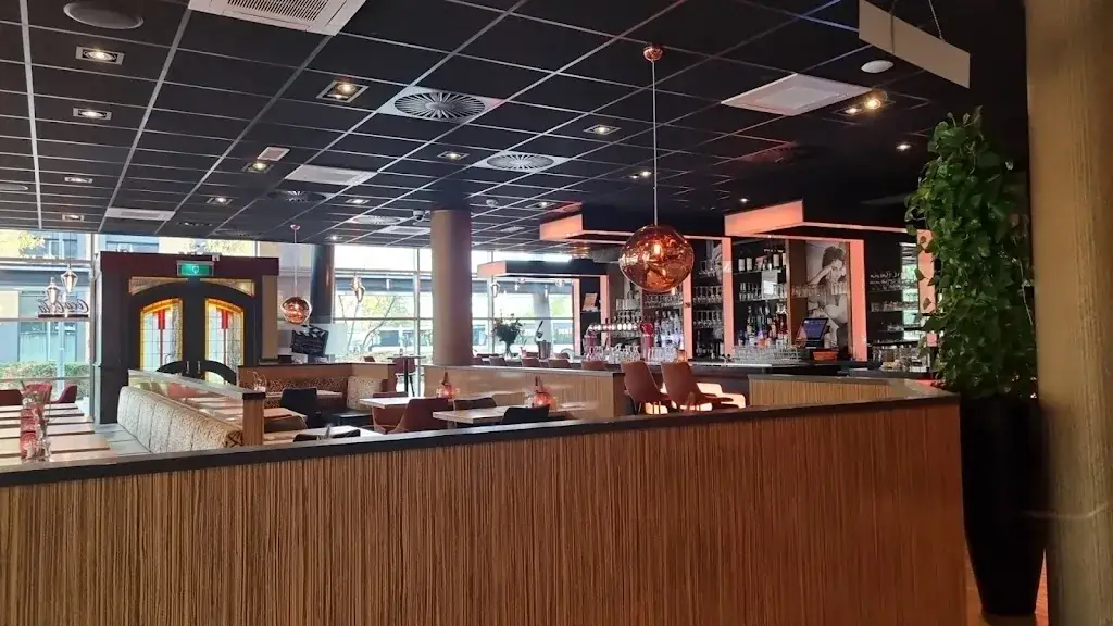 Grand Café Cineac_Beverwijk_slider_image_3