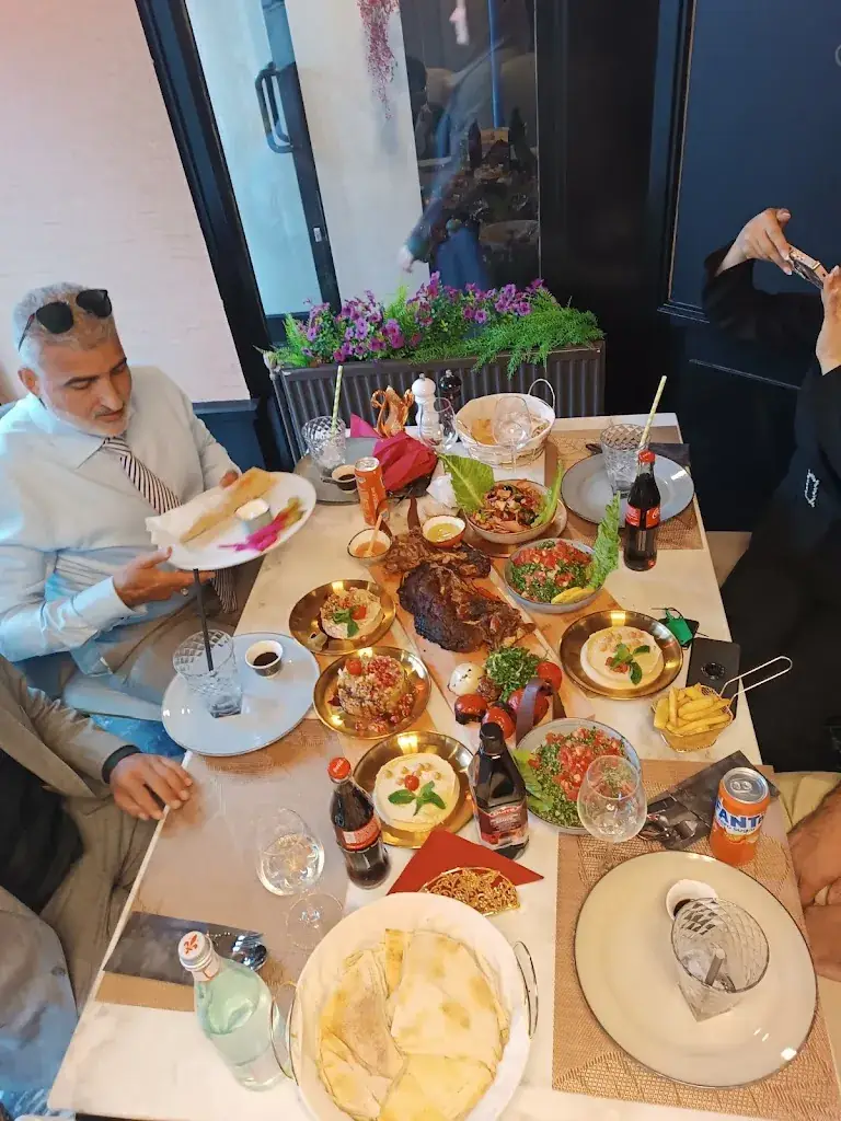 Menu_Dama Roze_Beverwijk_image_8