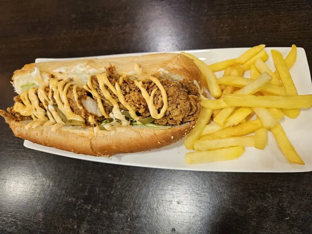 Mohammad Muhsen_Safi's Plek_Beverwijk_review