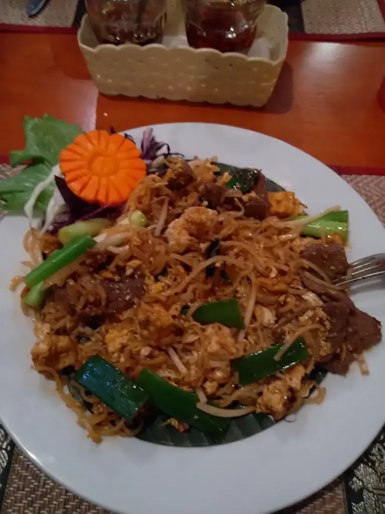 Menu_Chiang Mai_Beverwijk_image_2