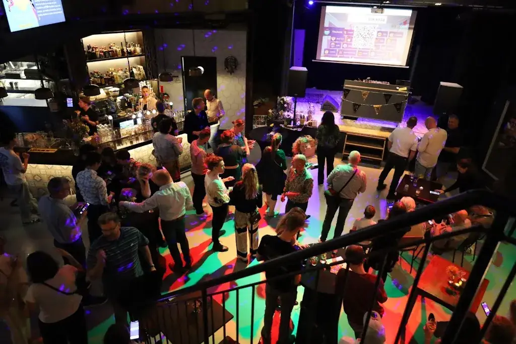 Hanneke Dubbelman_Podiumcafe Toos_Beverwijk_review