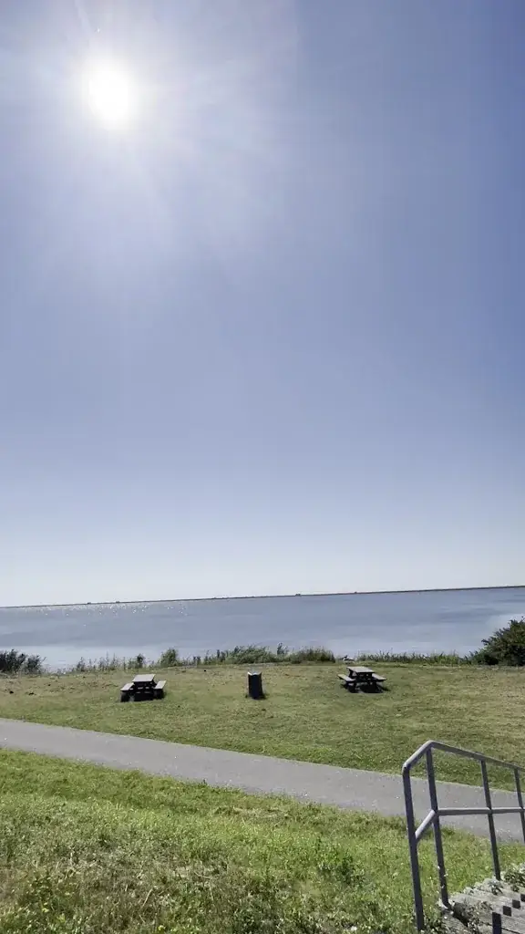 Tony Montana_Eetcafé @ the Beach_Lelystad_review