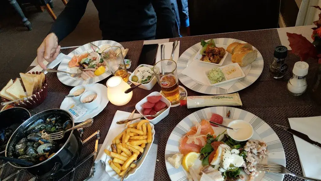 Menu_Bar Petit Restaurant de Pelikaan_Badhoevedorp_immagine_8