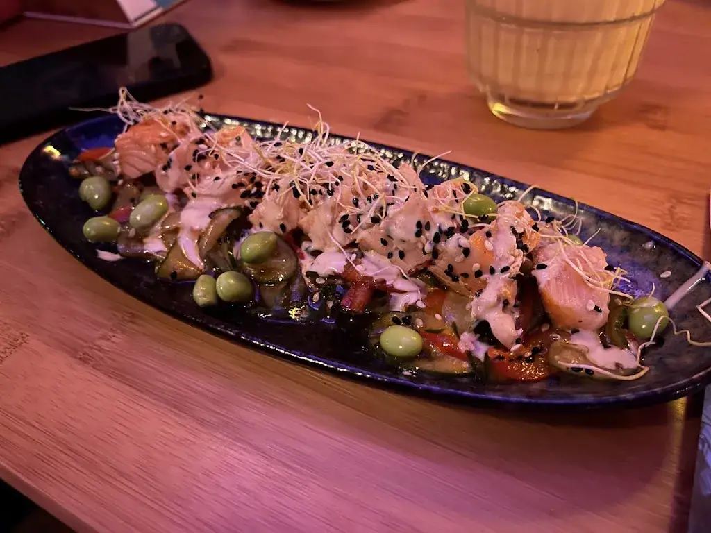 Serban Vadineanu_The Bamboo Room_Hoorn_review