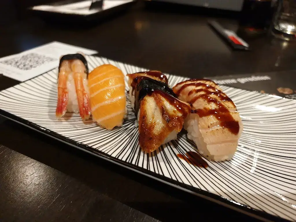 Parapara Sushi & Grill Café_Lelystad_slider_image_2