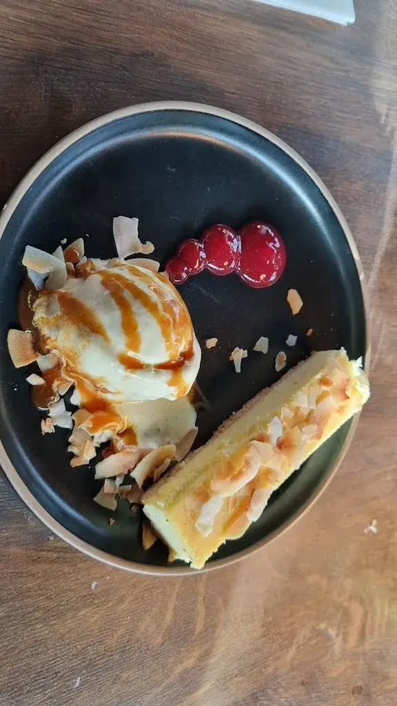 Nidhin Raj_Mondi SkyBar & Restaurant_Badhoevedorp_review