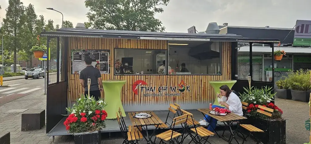 Andrew Mckernan_Thai Chi Wok_Badhoevedorp_review