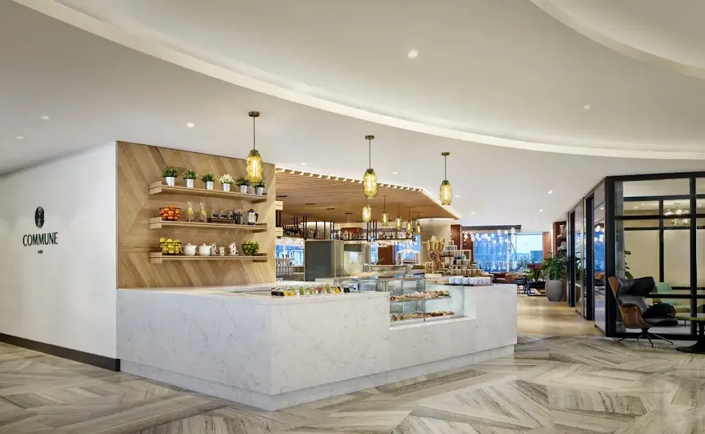 Commune Restaurant restaurant in Schiphol