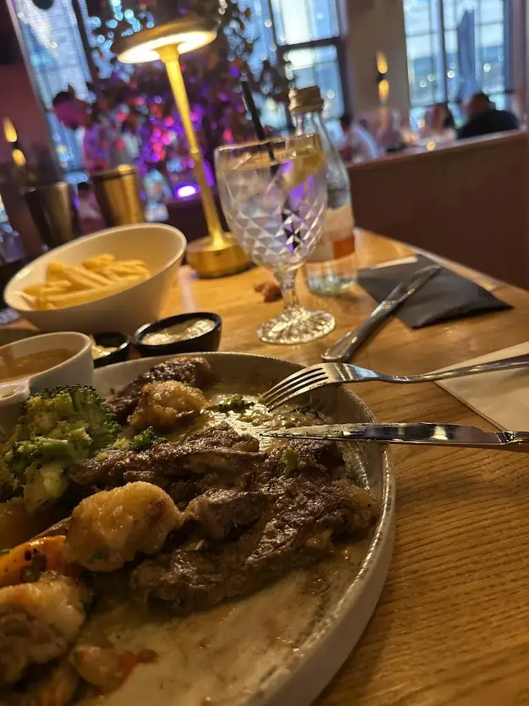 Anoniem_GIA Restaurant_Amsterdam_review