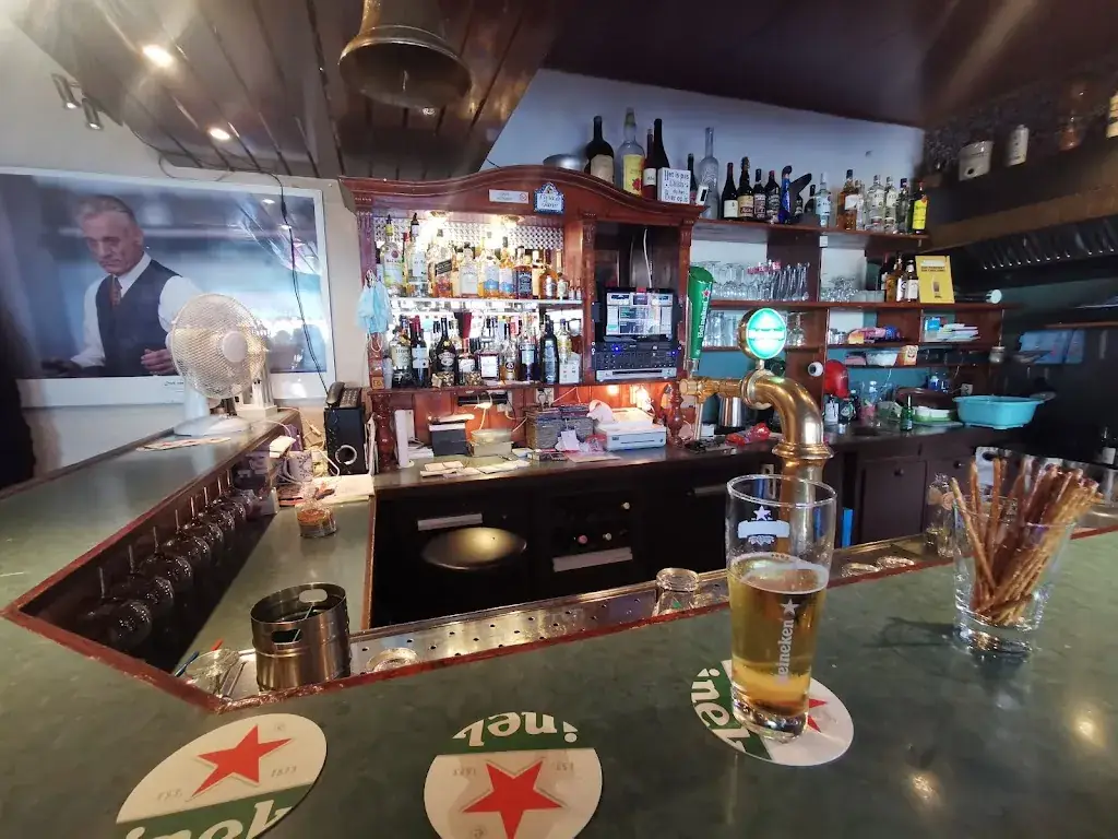 Jonney Gustavo_Jane’s Inn_Badhoevedorp_review