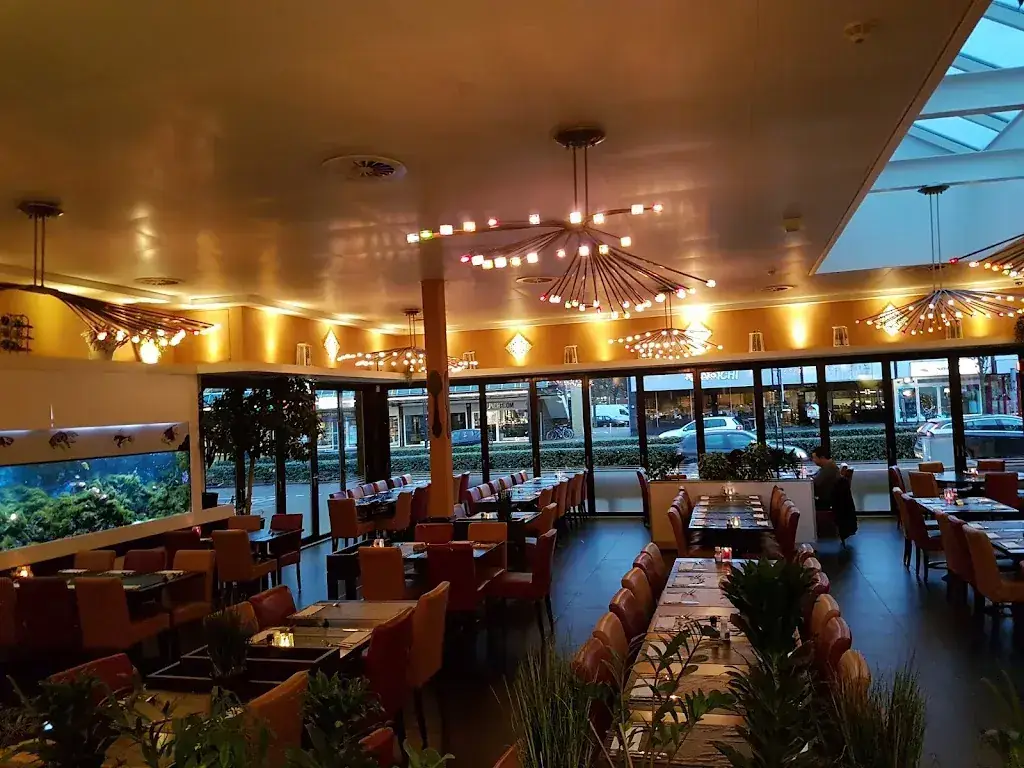 Sahan Amsterdam restaurant in Amsterdam