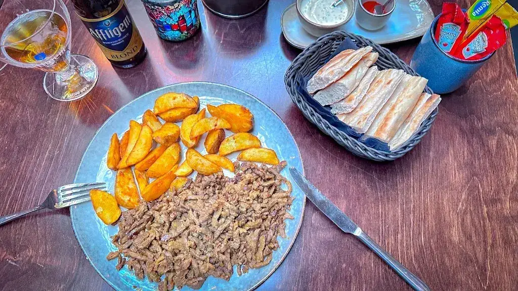 Sahan Amsterdam_Amsterdam_slider_image_3