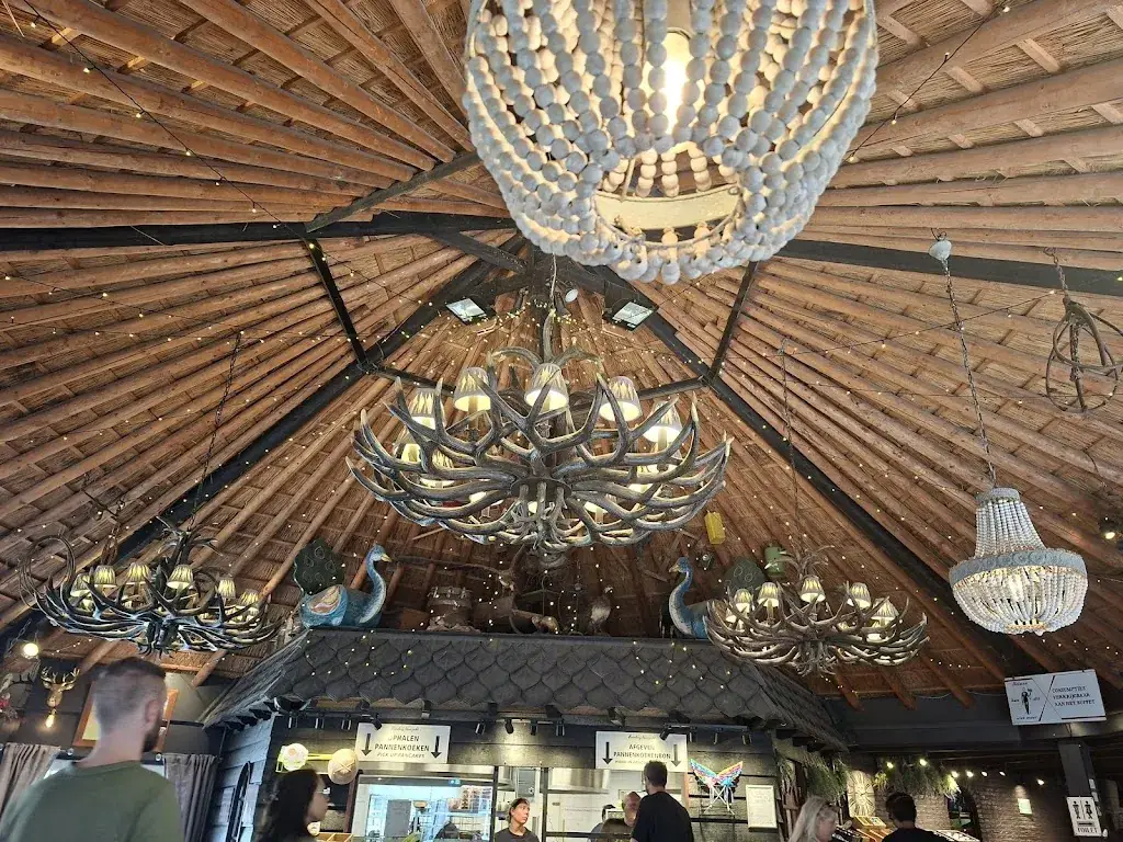 Shelly B.D._Meerzicht Farm_Amsterdam_review