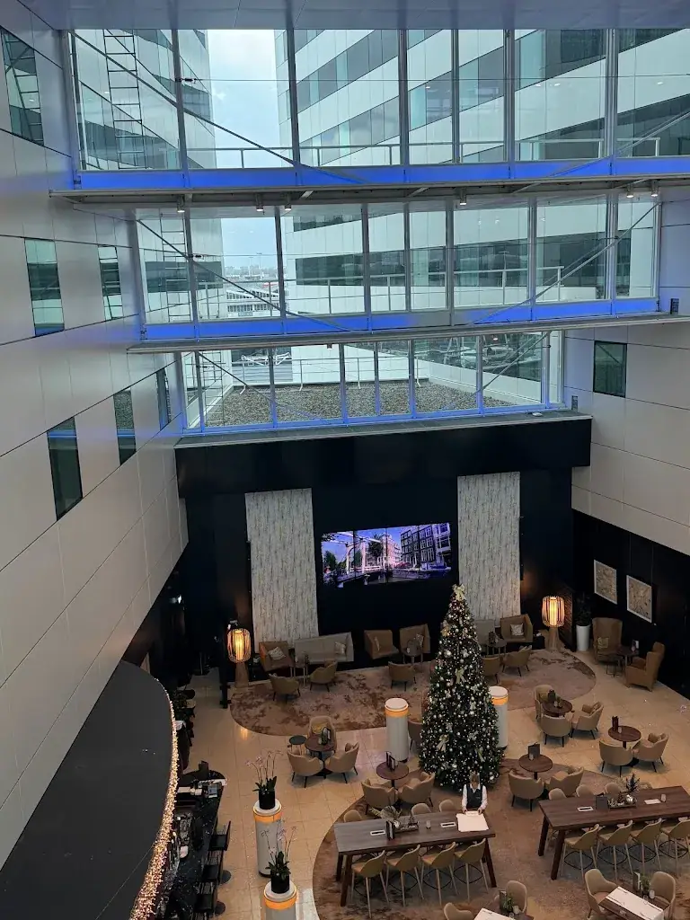 AFA_The Gate Bar (At Sheraton Hotel)_Schiphol_review