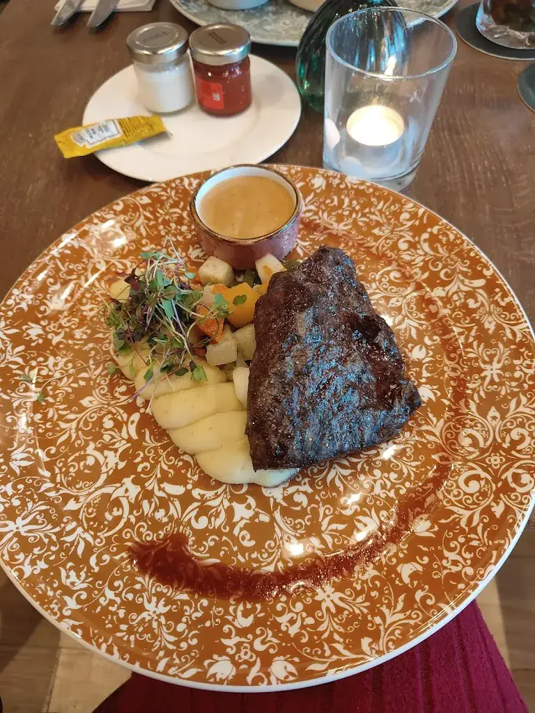 The Gate Bar (At Sheraton Hotel)_Schiphol_slider_image_3