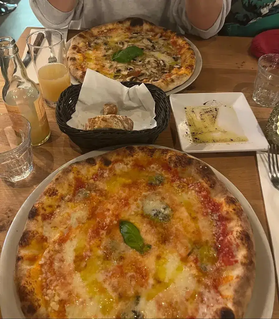 Selin Elden_Villa Borghese Amsterdam_Amsterdam_reseña