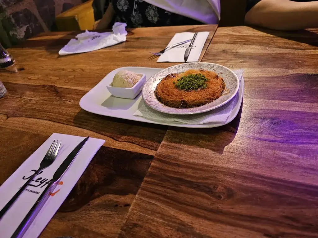 Menu_KEYF CAFE RESTAURANT_Amsterdam_image_7