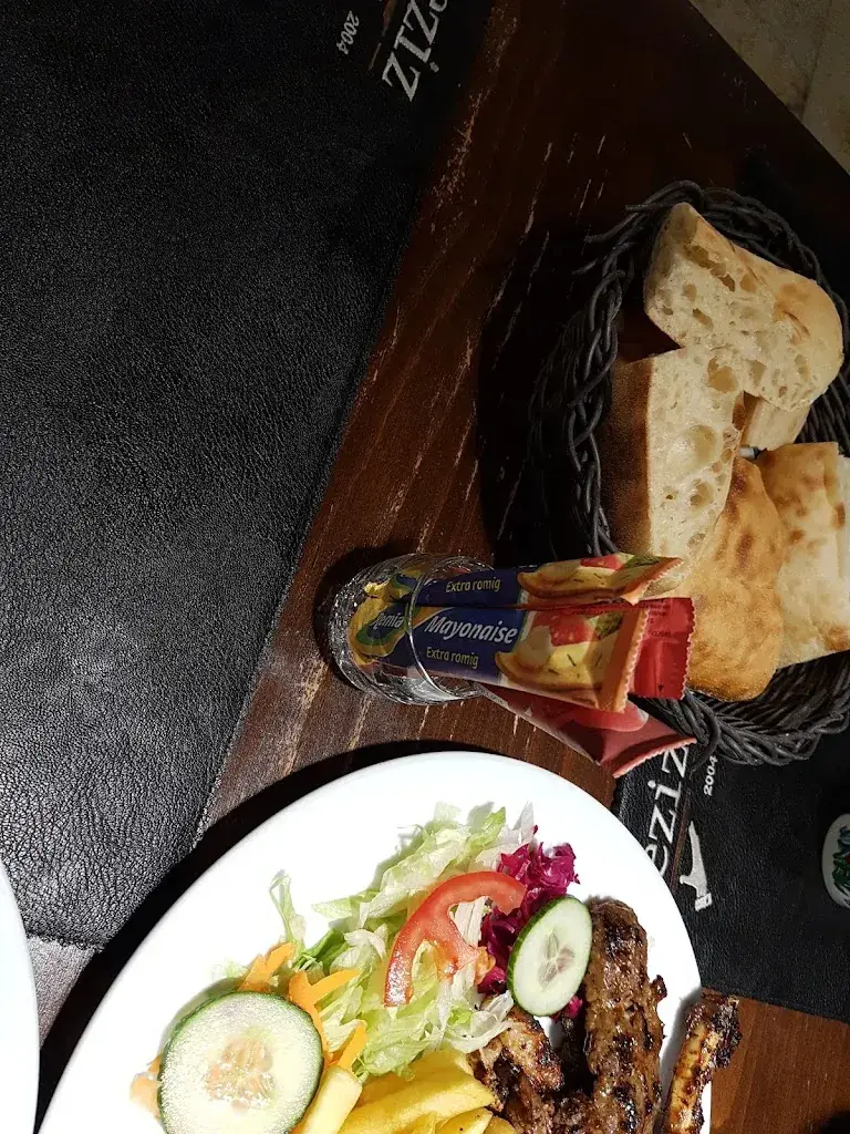 Menu_Leziz Restaurant_Amsterdam_image_8