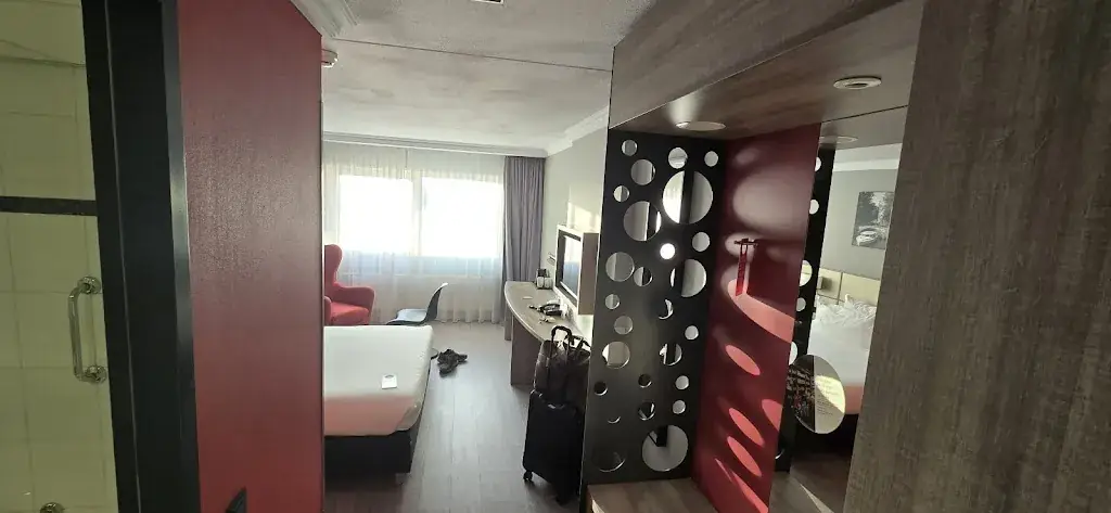A “ACe” Ce_Ramada by Wyndham Amsterdam Airport Schiphol_Badhoevedorp_review