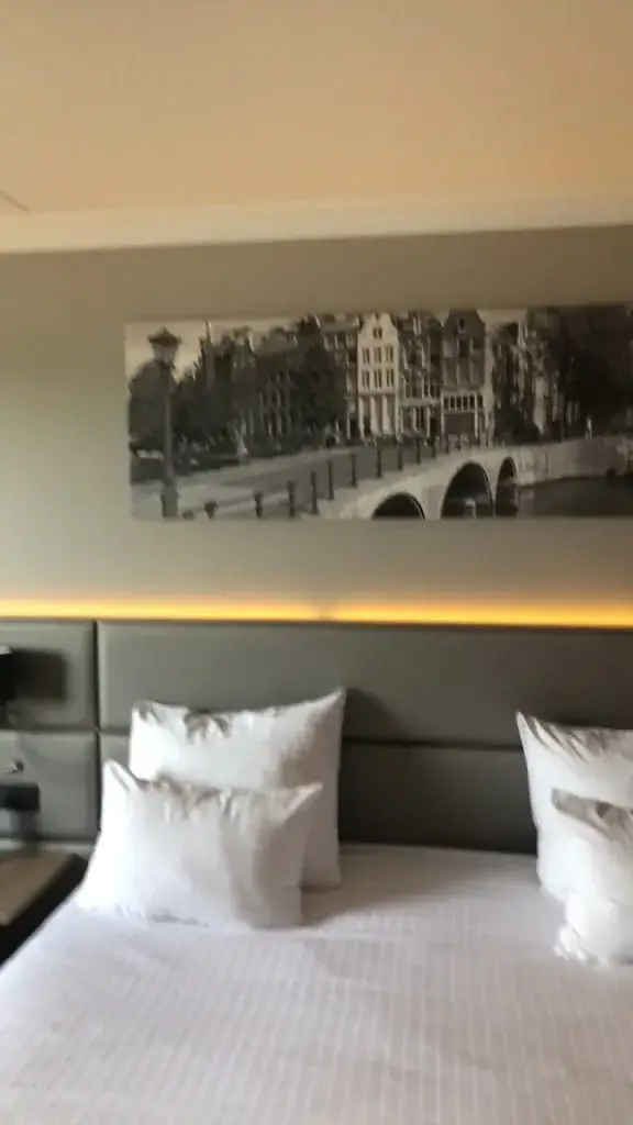 Ramada by Wyndham Amsterdam Airport Schiphol_Badhoevedorp_slider_image_2