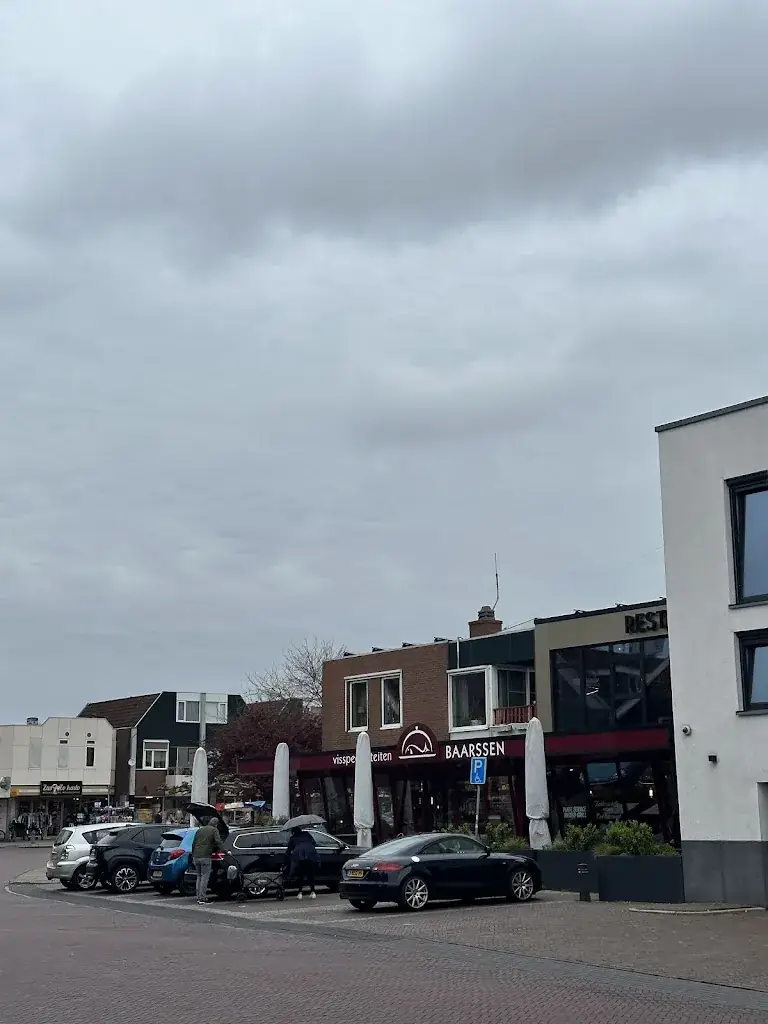 PAK K_Visspecialiteiten en restaurant Baarssen_Urk_avis